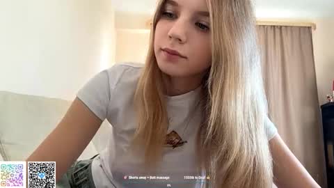 Chloe online show from 09.30.25
