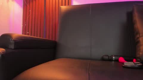 Georgina Caruso online show from 02.20.26