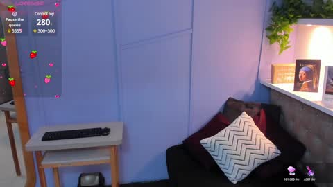 Snapshot of georgina_coule chatting on 01.30.25 Georgina Coule online show from 01.30.25