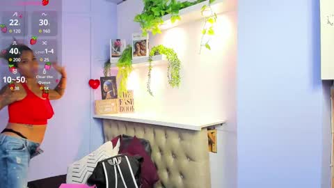 Snapshot of georgina_coule chatting on 03.01.25 Georgina Coule online show from 03.01.25