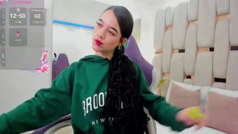 Georgina Kloss  online show from 02.12.26