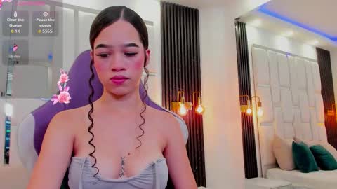 Georgina Kloss  online show from 02.13.26