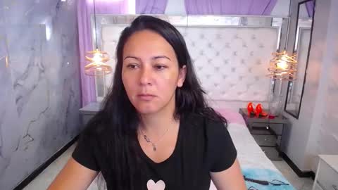 Georgina online show from 10.06.25