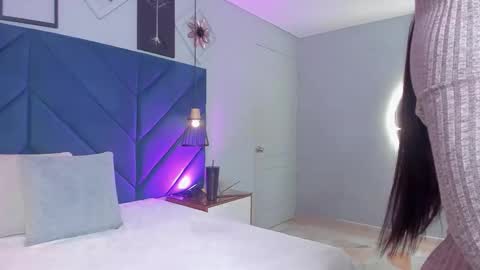 Georgina  online show from 12.20.25