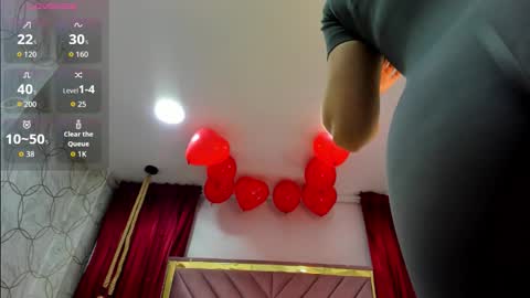 Snapshot of georginafit chatting on 02.18.26 georginafit online show from 02.18.26