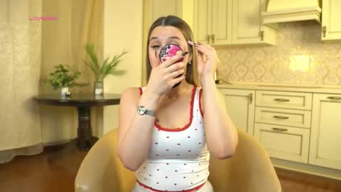 My name is Kelly online show from 11.23.25