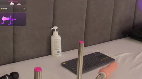 Kendal  online show from 12.24.24