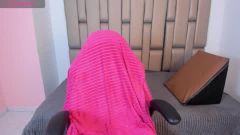 Georgina  online show from 01.18.26