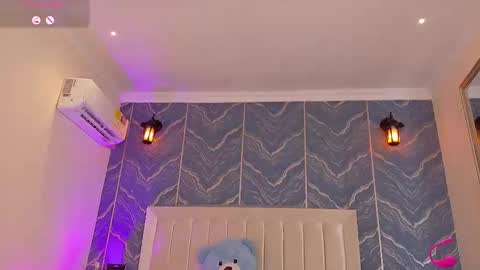    online show from 11.12.25