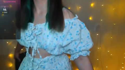 Snapshot of gerda_bloempje chatting on 12.30.24 Gerda online show from 12.30.24