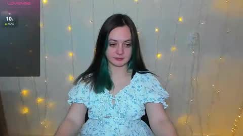 Snapshot of gerda_bloempje chatting on 12.31.24 Gerda online show from 12.31.24