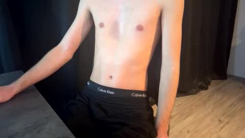 Snapshot of germanboy91565 chatting on 12.16.25 germanboy91565 online show from 12.16.25