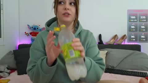 Nadine online show from 12.26.24