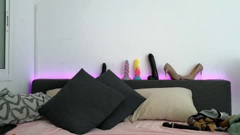 Nadine online show from 02.02.25