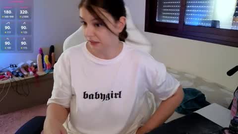 Nadine online show from 09.09.25