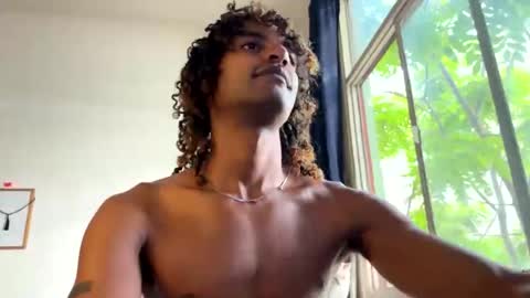 Snapshot of gerson229 chatting on 02.21.26 gerson229 online show from 02.21.26