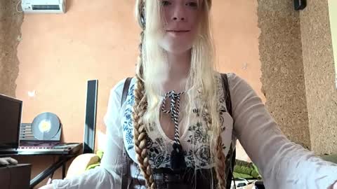 Kate online show from 04.07.26