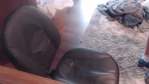 Snapshot of gethoggy chatting on 02.01.25 gethoggy online show from 02.01.25