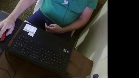 Snapshot of gethyn chatting on 01.02.25 Gethyn online show from 01.02.25