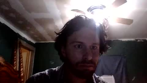 Snapshot of gettofarmer chatting on 10.19.25 gettofarmer online show from 10.19.25