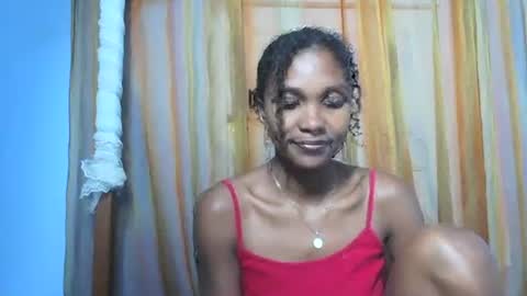 Snapshot of gggloria chatting on 09.25.25 gggloria online show from 09.25.25