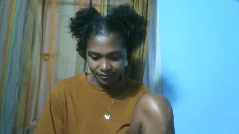 Snapshot of gggloria chatting on 10.24.25 gggloria online show from 10.24.25