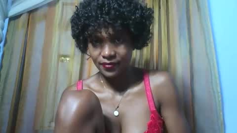 Snapshot of gggloria chatting on 11.16.25 gggloria online show from 11.16.25