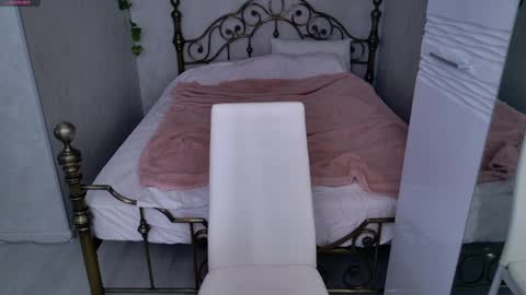 violeta online show from 04.10.26