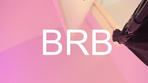 Snapshot of ghostmila chatting on 04.11.26 Milaa online show from 04.11.26