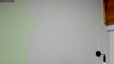 Snapshot of ghosty_doll chatting on 10.17.25 Allison online show from 10.17.25