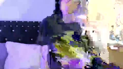 Snapshot of ghosty_doll chatting on 11.25.25 Allison online show from 11.25.25