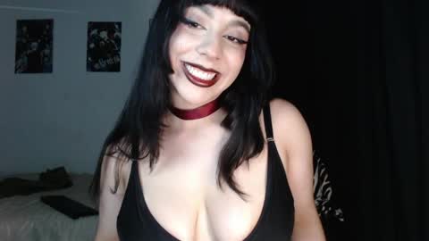 Annie   Im going to be offline from 29nov to 3dec online show from 03.29.26