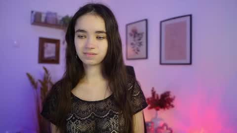 Snapshot of gia_paige18 chatting on 10.19.25 Gia Paige18 online show from 10.19.25