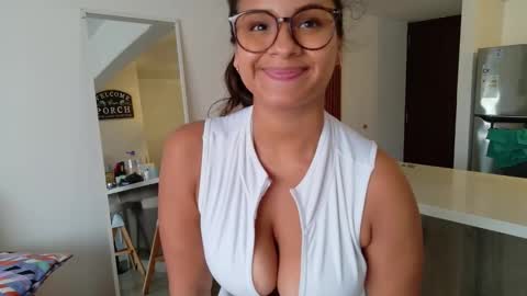 Gianella  online show from 04.15.26