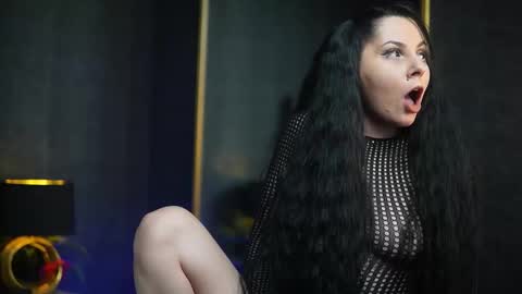 Snapshot of giaeasyice chatting on 02.12.26 Gia online show from 02.12.26