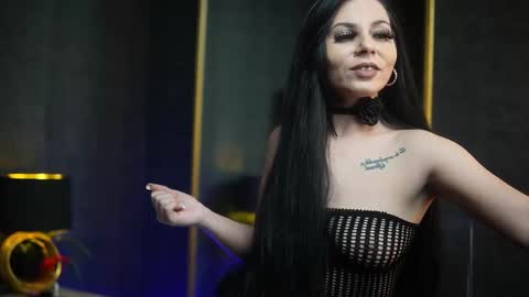 Snapshot of giaeasyice chatting on 02.27.26 Gia online show from 02.27.26