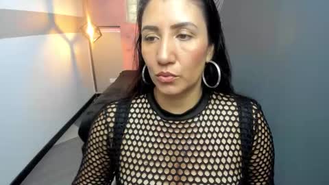 G I A  FOX online show from 02.11.25