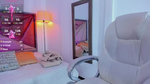 Gia  online show from 01.16.25