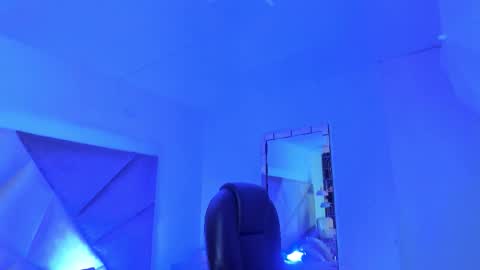 Gia  online show from 01.12.26