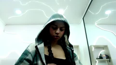 GiannaHott online show from 05.05.26