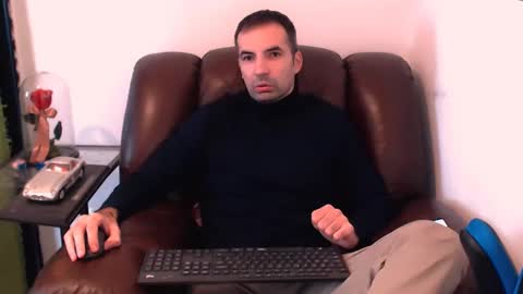 Gianni online show from 12.16.24