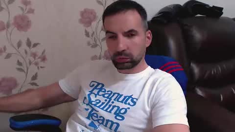 Snapshot of gianni_lion chatting on 06.11.26 Gianni online show from 06.11.26