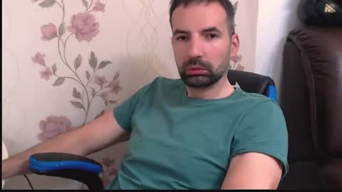 Snapshot of gianni_lion chatting on 06.15.26 Gianni online show from 06.15.26