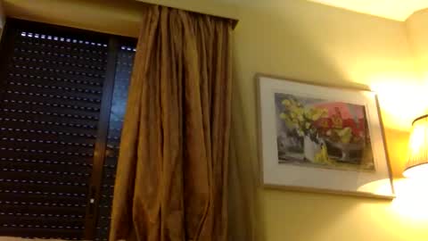 Snapshot of giannispr1998 chatting on 10.04.25 Horny Sissy online show from 10.04.25