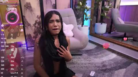 Snapshot of gianovak chatting on 11.22.25 gianovak online show from 11.22.25