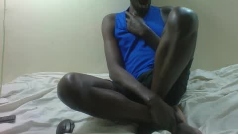 giant_couple online show from 02.12.26