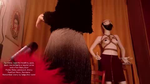 Snapshot of giantess_eva chatting on 10.19.25 Eva online show from 10.19.25