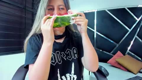 GiaRoussel online show from 09.29.25