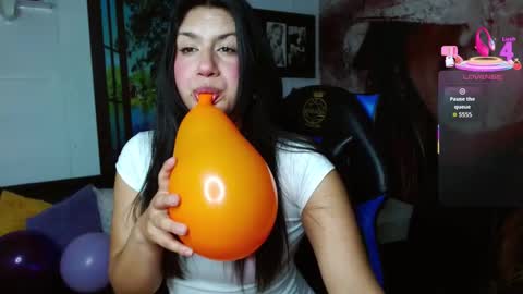 Gigi 3 online show from 11.30.25