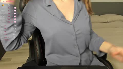 Snapshot of gigihadd chatting on 12.08.24 gigihadd online show from 12.08.24